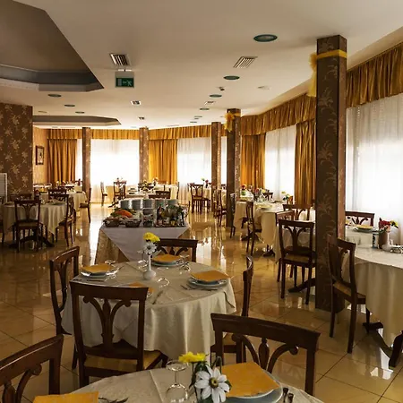 Hotell Fabius 3*